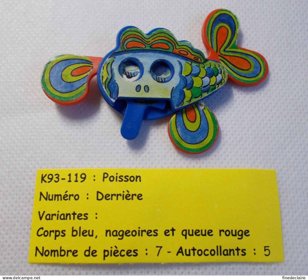 Kinder - Poisson, Corps Bleu, Nageoires Et Queue Rouge - K93 119 - Sans BPZ - Inzetting