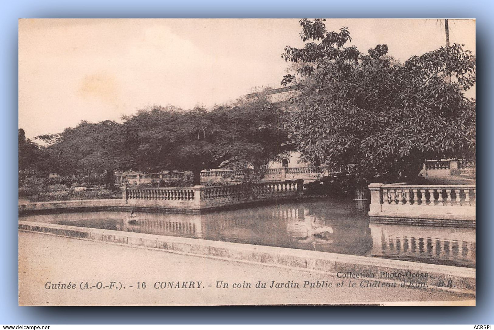 GUINEE Francaise  AOF Conakry Un Coin Du Jardin Public, Le Château D'eau   16  (scan Recto-verso) OO 0918 - Französisch-Guinea