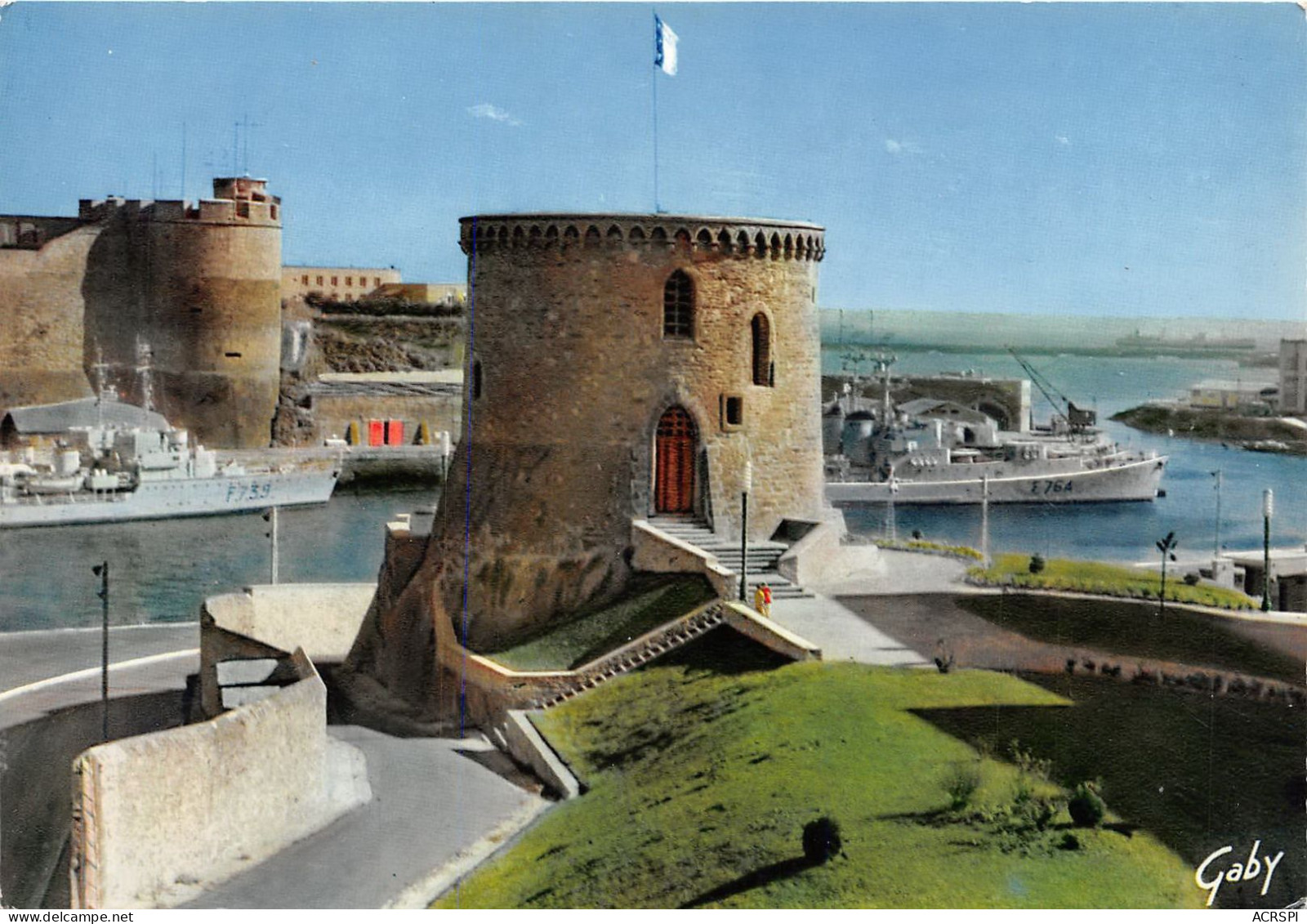 BREST Le Chateau 3 (scan Recto-verso) OO 0915 - Brest