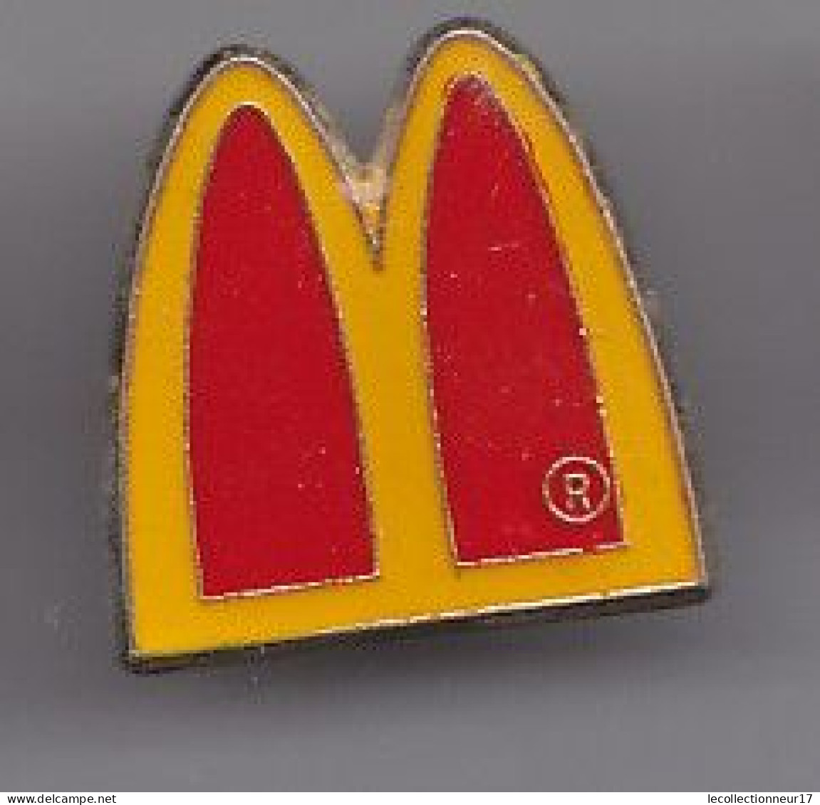 Pin's McDonald's Réf 2521 - McDonald's
