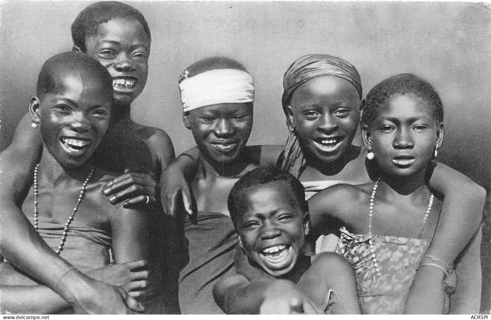 GUINEE FRANCAISE CONAKRY Enfants Jeunes Filles Au Sourires  (scan Recto-verso) OO 0957 - Guinée Française