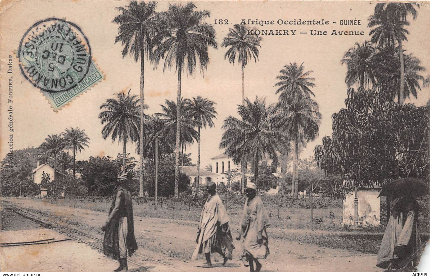 Guinée Française  Conakry  Une Rue Le Long Des Rails Edition Fortier  (scan Recto-verso) OO 0955 - French Guinea