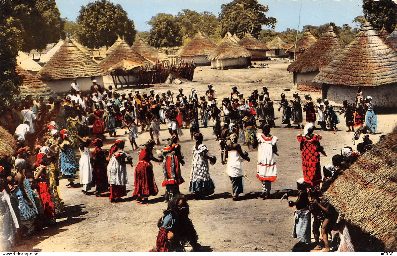 CAMEROUN Kamerun DOUALA  Danses Au Village (scan Recto-verso) OO 0949 - Cameroon