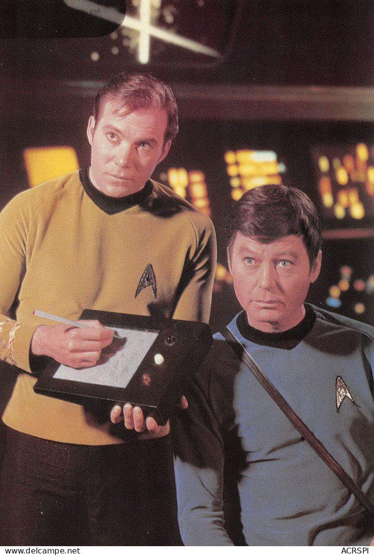 STAR  TREK KIRK  Et  Mc Coy   Carte Vierge  105 121 (scan Recto-verso) OO 0992 - Series De Televisión