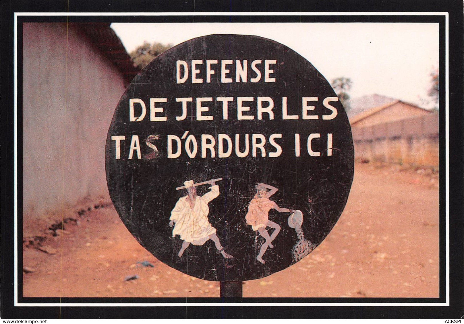 BENIN  Porto Novo  Chez Bonne Idée Defense De Jeter Les Tas D' Ordurs Ici (scan Recto-verso) OO 0985 - Benin