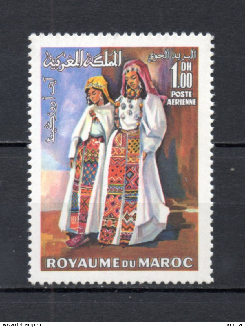 MAROC PA  N°  116   NEUF SANS CHARNIERE  COTE 4.00€    COSTUME - Marruecos (1956-...)