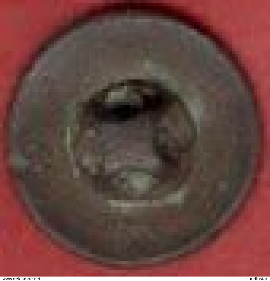 ** BOUTON  1er  EMPIRE  N° 82  P. M. ** - Boutons