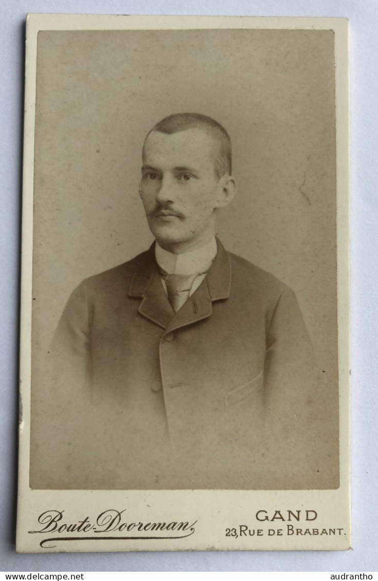 CDV Photographie Ancienne Portrait Homme - Photographe Boute Dooreman Gand Rue Du Brabant - Anonymous Persons