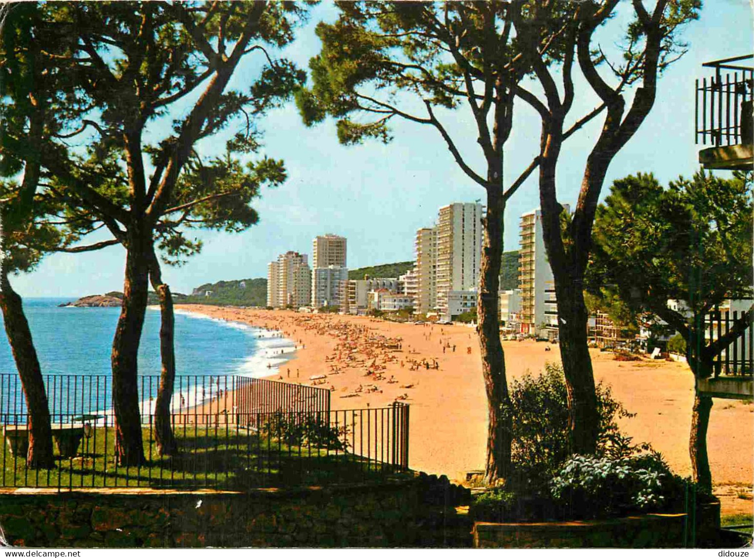 Espagne - Espana - Cataluna - Costa Brava - Playa De Aro - Playa - Plage - Immeubles - Architecture - CPM - Voir Scans R - Gerona