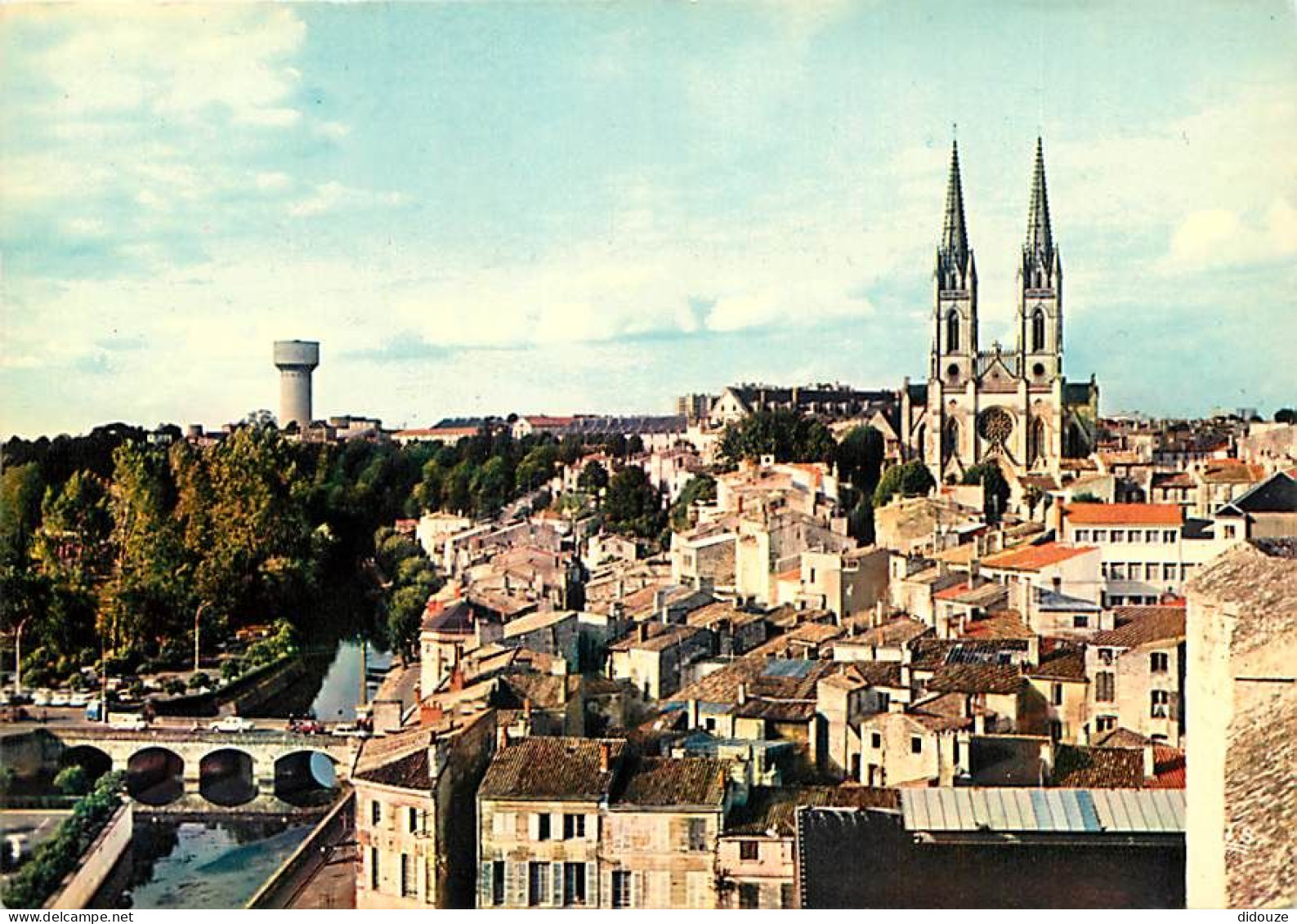 79 - Niort - Vue Générale - L'Eglise St André - La Vallée De La Sèvre - Carte Neuve - CPM - Voir Scans Recto-Verso - Niort