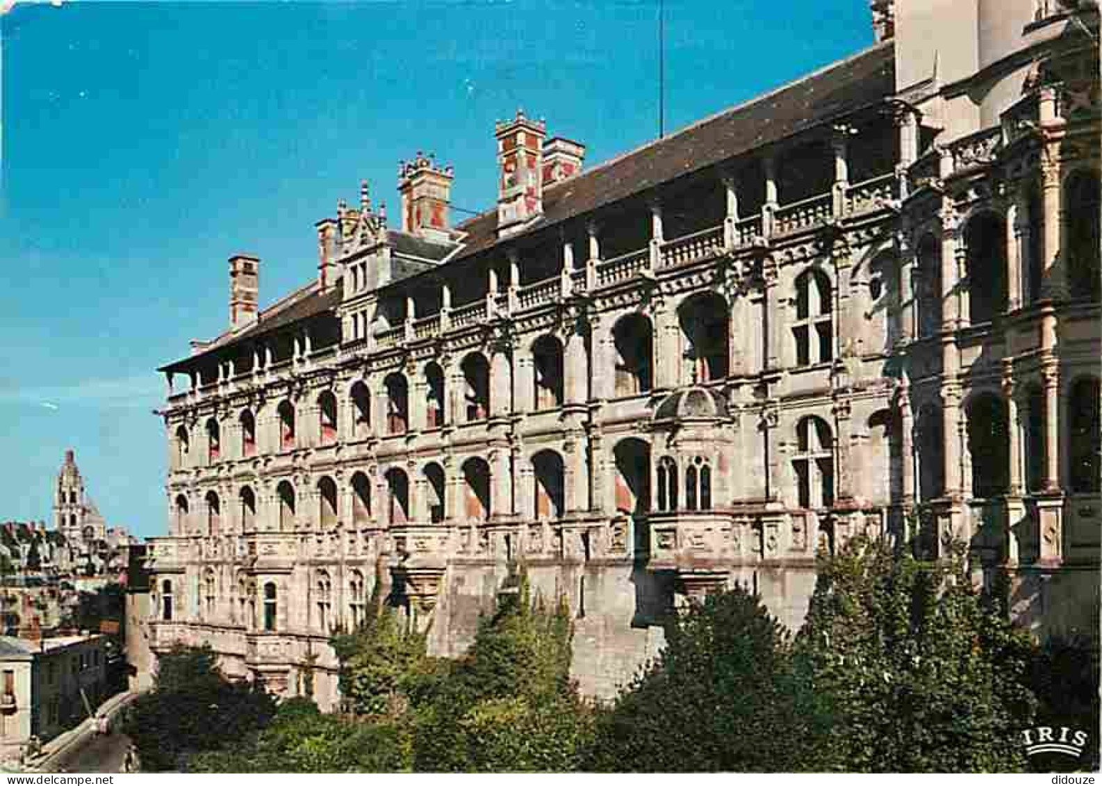 41 - Blois - Le Château - Façade Francois 1er - Flamme Postale - Etat Pli Visible - CPM - Voir Scans Recto-Verso - Blois