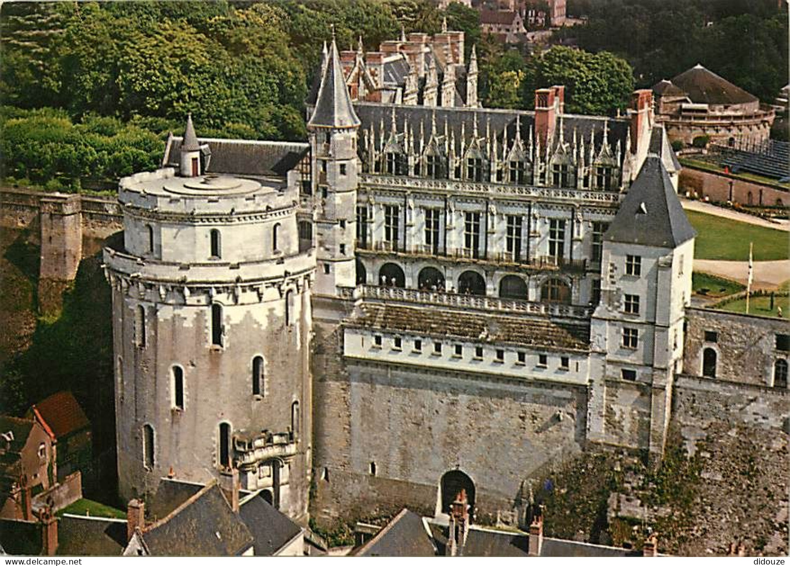 37 - Amboise - Le Château - La Façade Et La Tour Des Minimes, Le Balcon Des Conjurés - Vue Aérienne - Carte Neuve - CPM  - Amboise