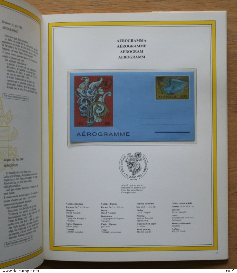 Complete + Postcards + Vignette ITALIA + Booklet 1985 Yearbook POSTFRIS / MNH / **  VATICANO VATICAN VATICAAN