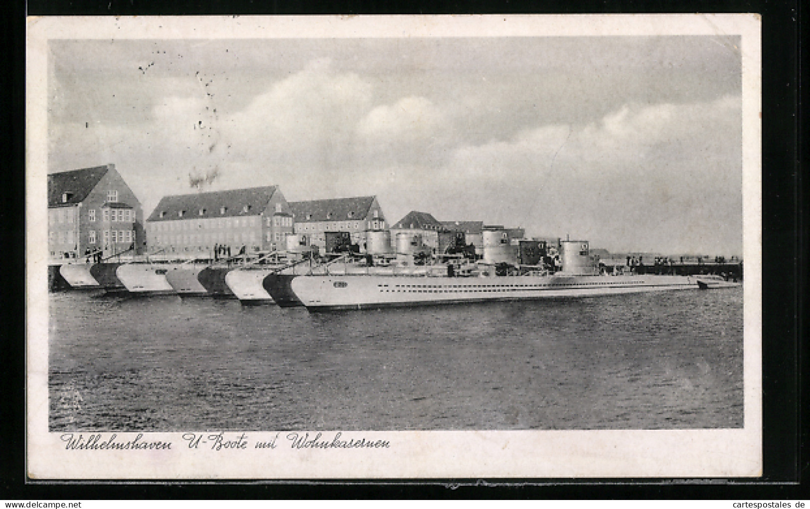 AK Wilhelmshaven, U-Boot U 36 Mit Wohnkasernen  - Warships