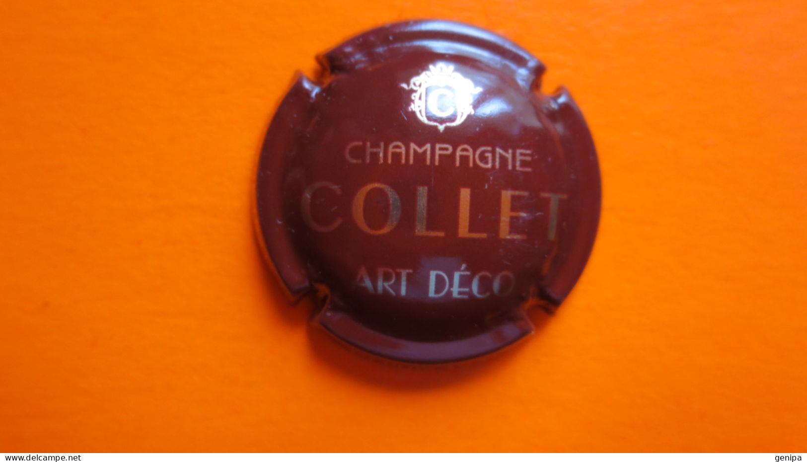 CAPSULE CHAMPAGNE COLLET ART DECO. Bordeaux Et Or - Andere & Zonder Classificatie