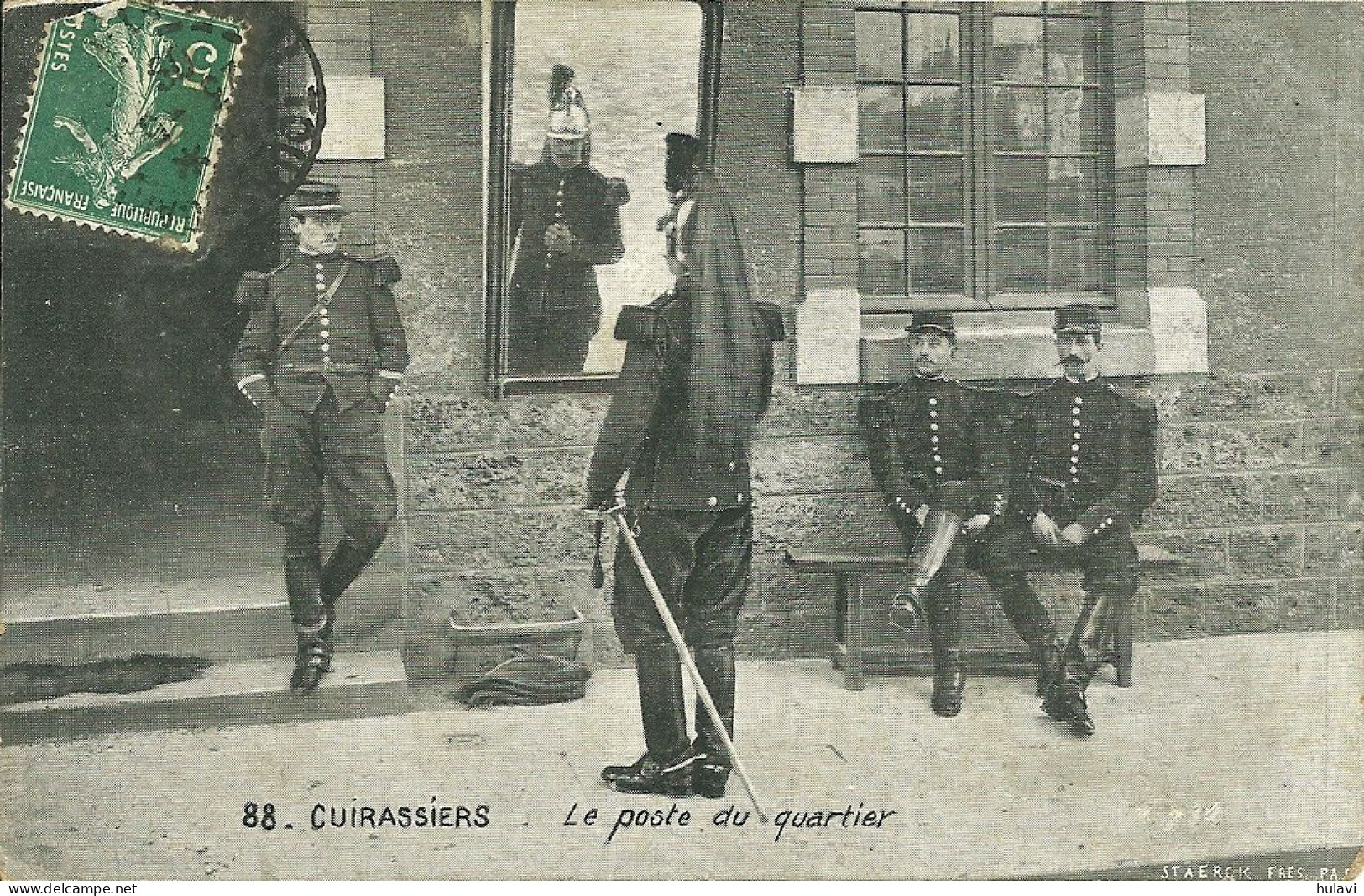 CUIRASSIERS - LE POSTE DU QUARTIER (ref 523) - Barracks