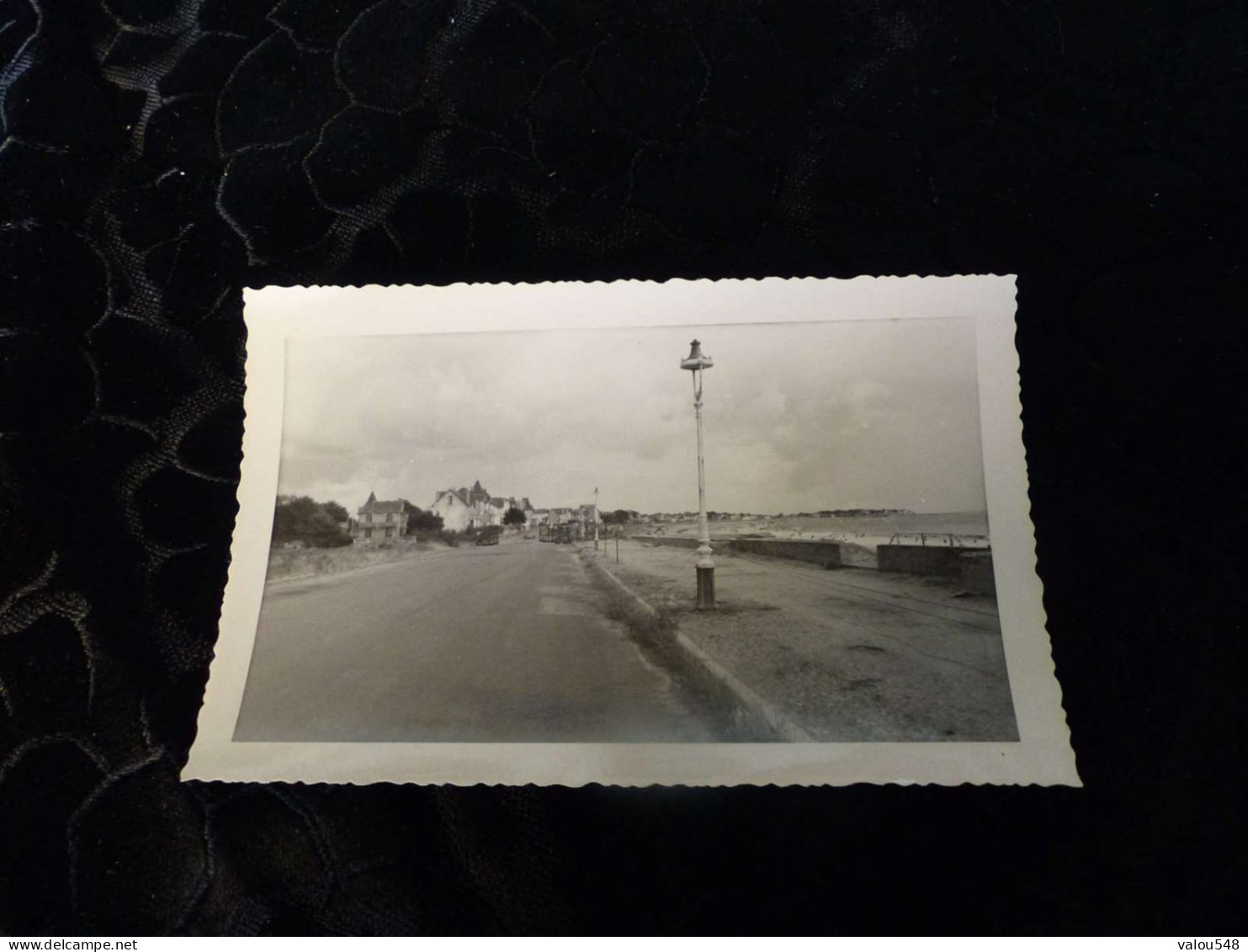 P-375 , Photo , Le Bord De La Mer De La Baule Juste Apres L'armistice, Mai 1945 - Lugares