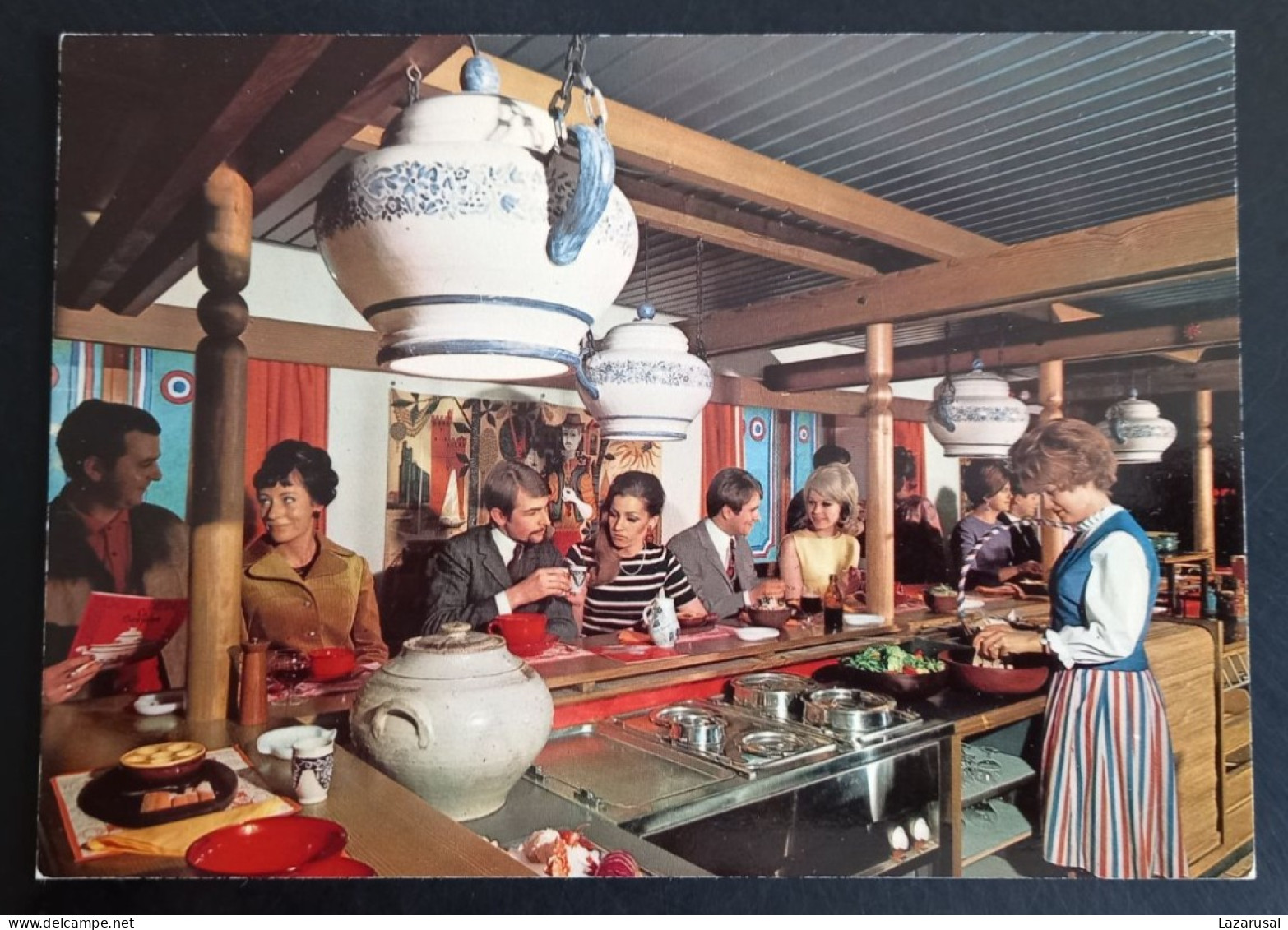 #21  SWITZERLAND Postcard - Basel, Spezialitaten Restaurants Im Bahnhofbuffet - Andere & Zonder Classificatie