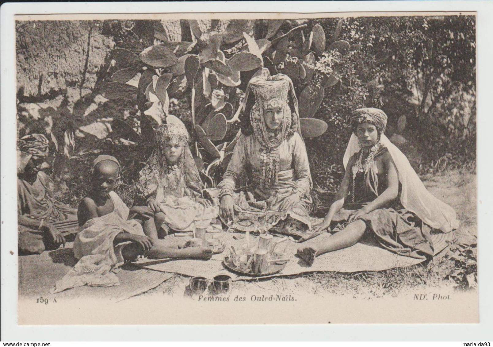 ALGERIE - FEMMES DES OULED NAILS - Scènes & Types