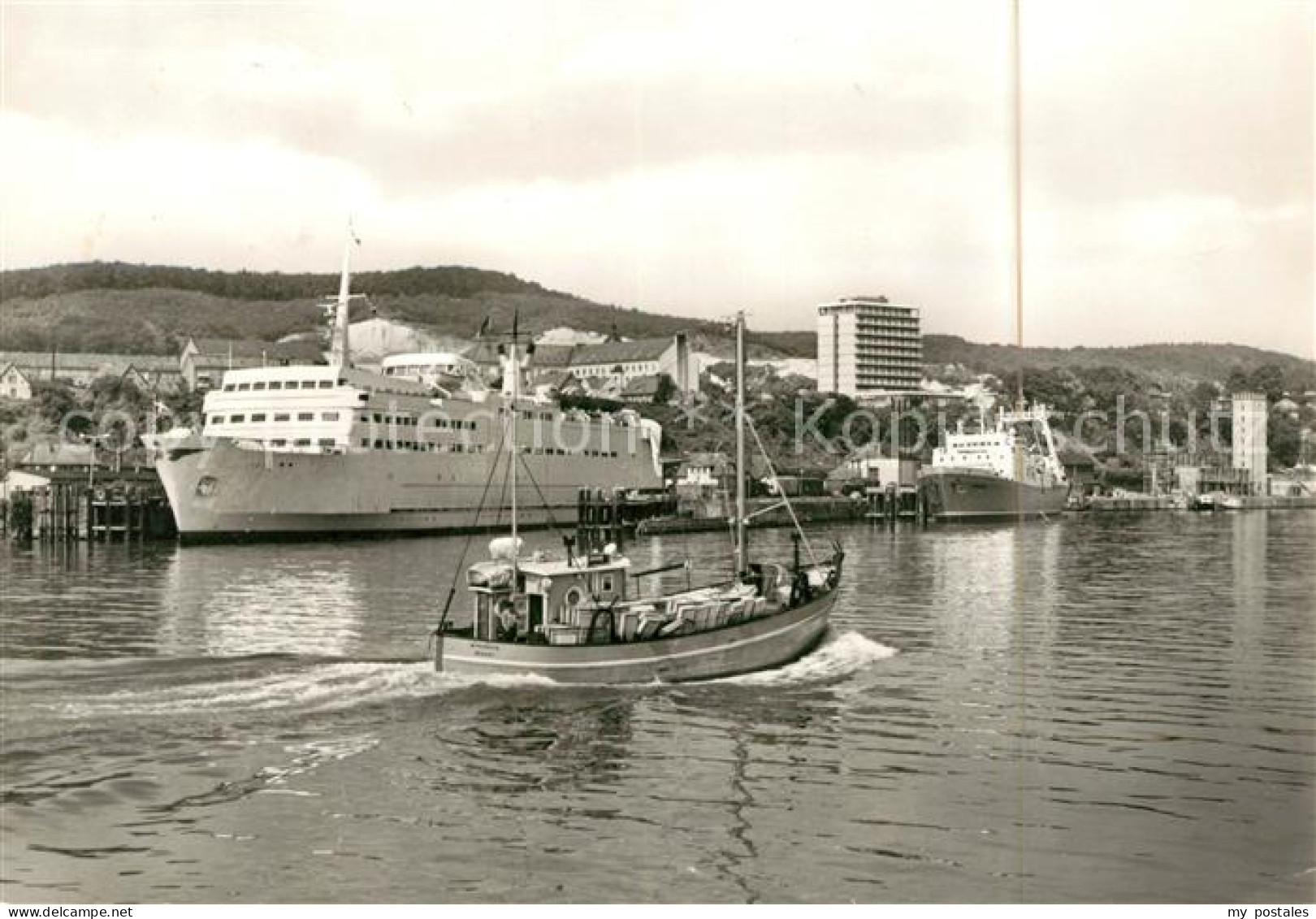 73105050 Sassnitz Ostseebad Ruegen Hafen Sassnitz Ostseebad Ruegen - Sassnitz