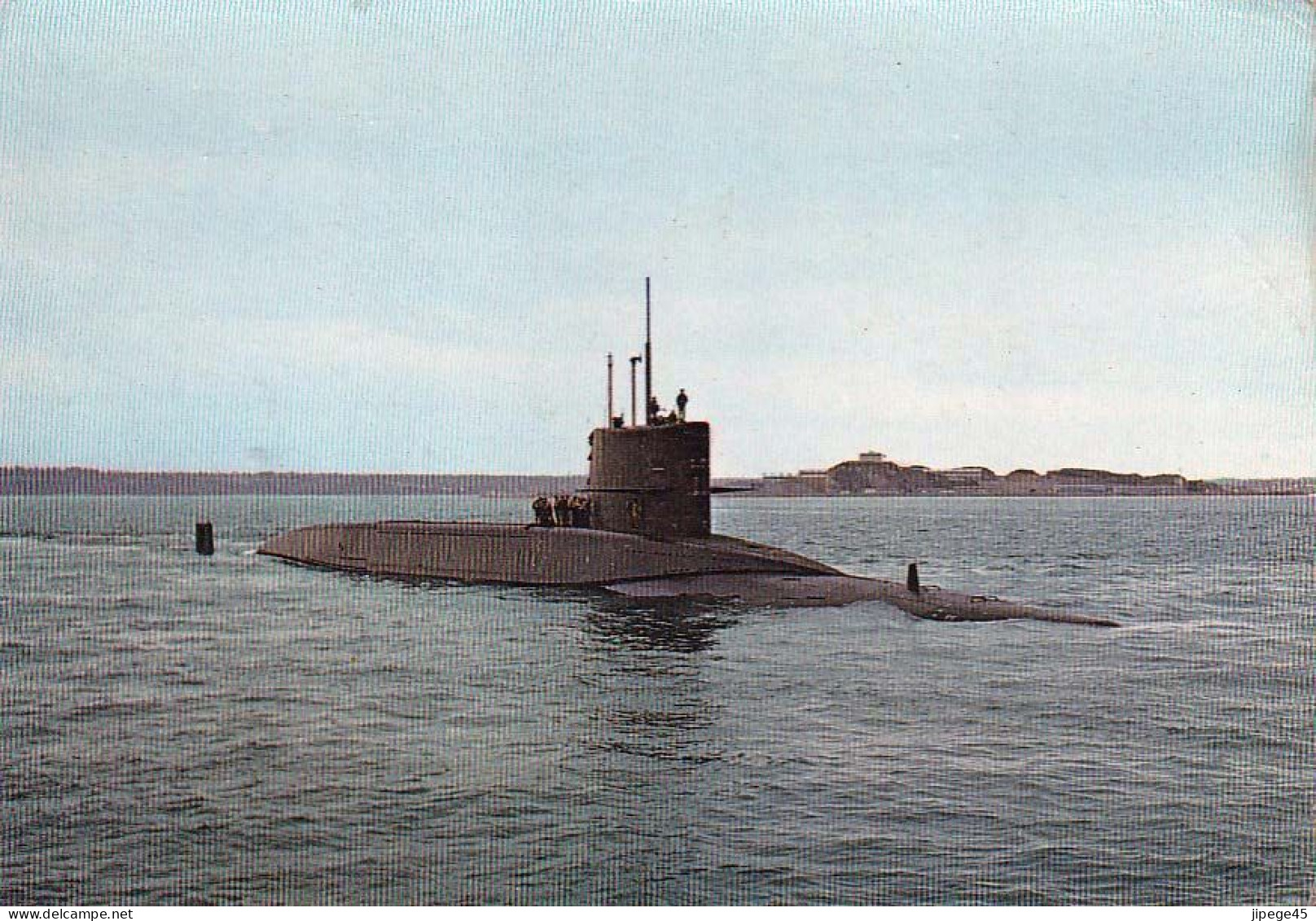 CPM - Sous-Marin Nucléaire Lanceur D'engins Français Au Départ De Brest - Submarinos