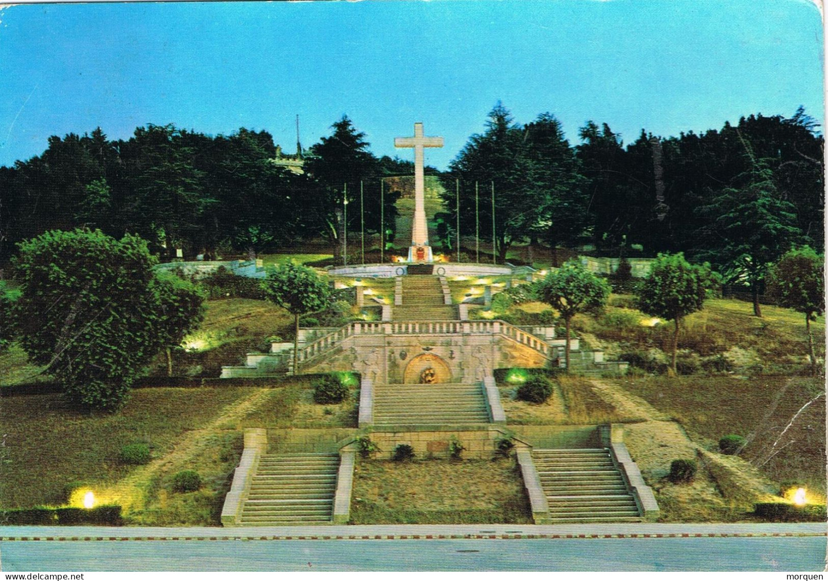 55045. Postal VIGO (Pontevedra) 1966. Vista Monumento A Los Caidos. Iluminada - Cartas & Documentos