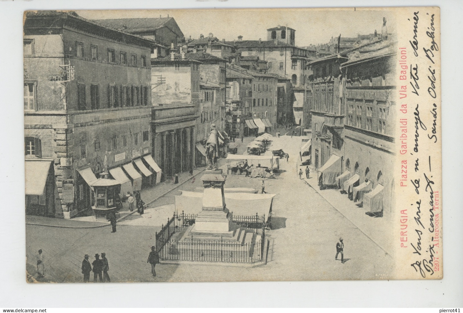 ITALIE - PERUGIA - Piazza Garibaldi Da Via Baglioni - Perugia