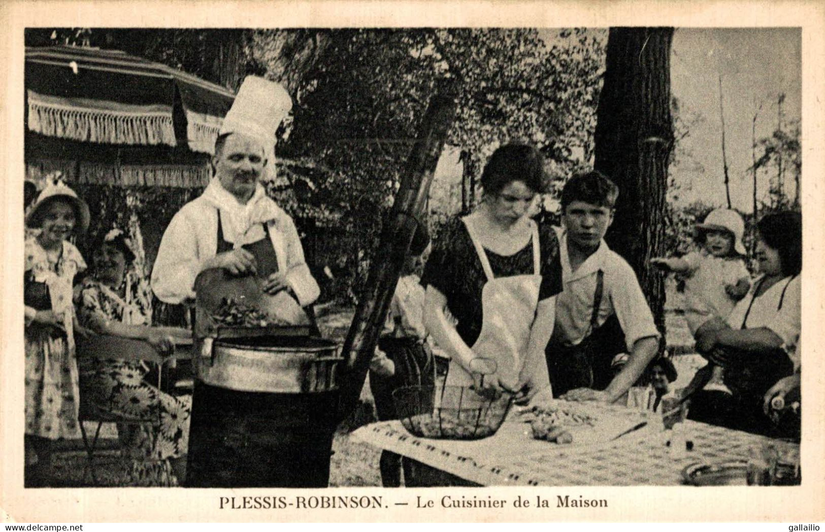 PLESSIS ROBINSON LE CUISINIER DE LA MAISON - Le Plessis Robinson