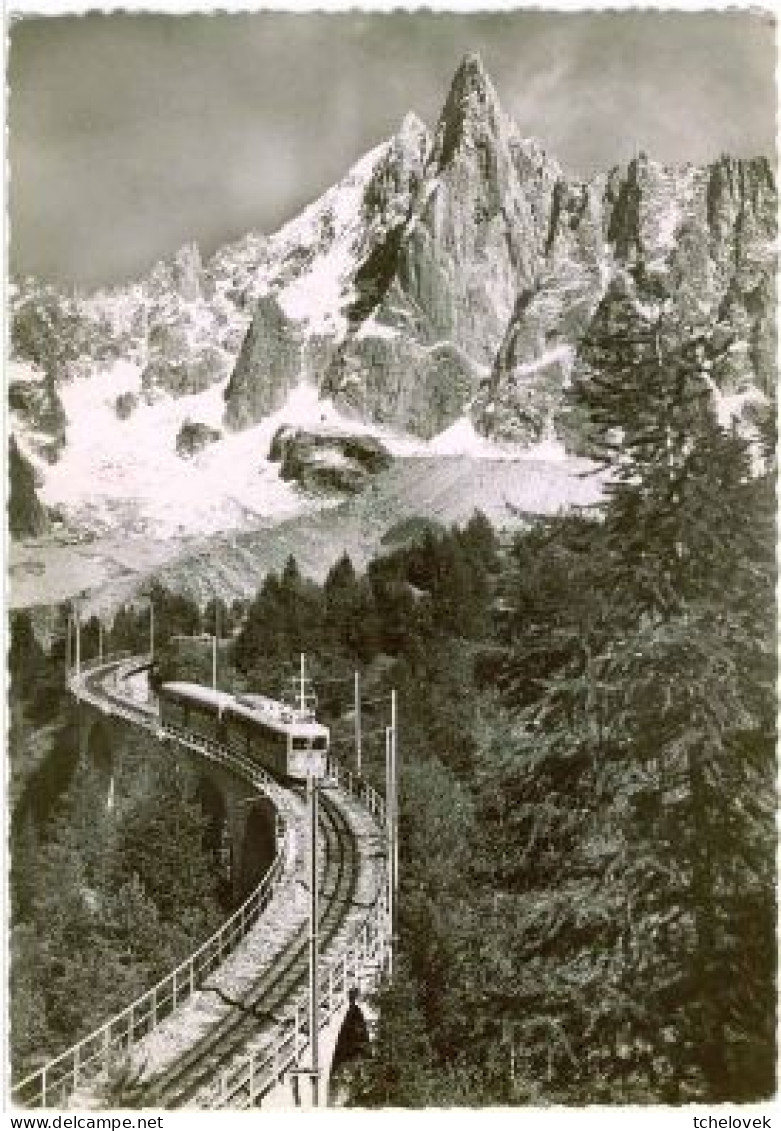 (74). Chamonix. N° 199. Chemin De Fer Du Montenvert Et Le Dru  Non Ecrite Train & (1) & GT8 1938 - Trains