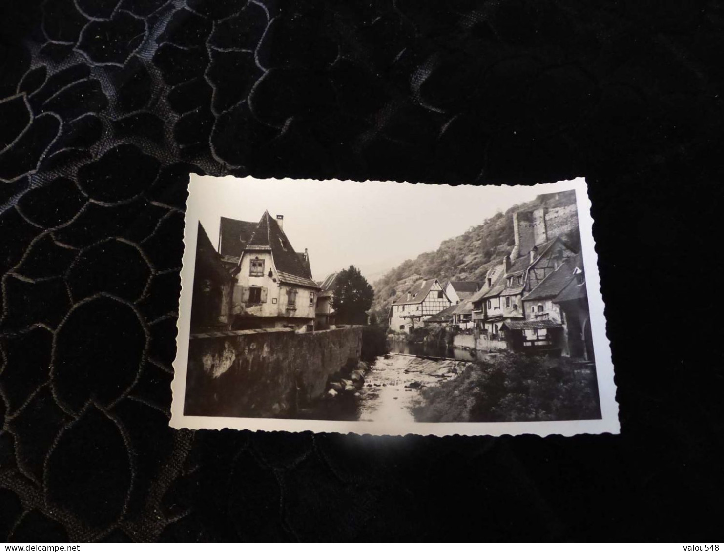 P-447 , Photo, Les Vieilles Maisons Prise Du Vieux Pont De Kaiserberg, Août 1936 - Places