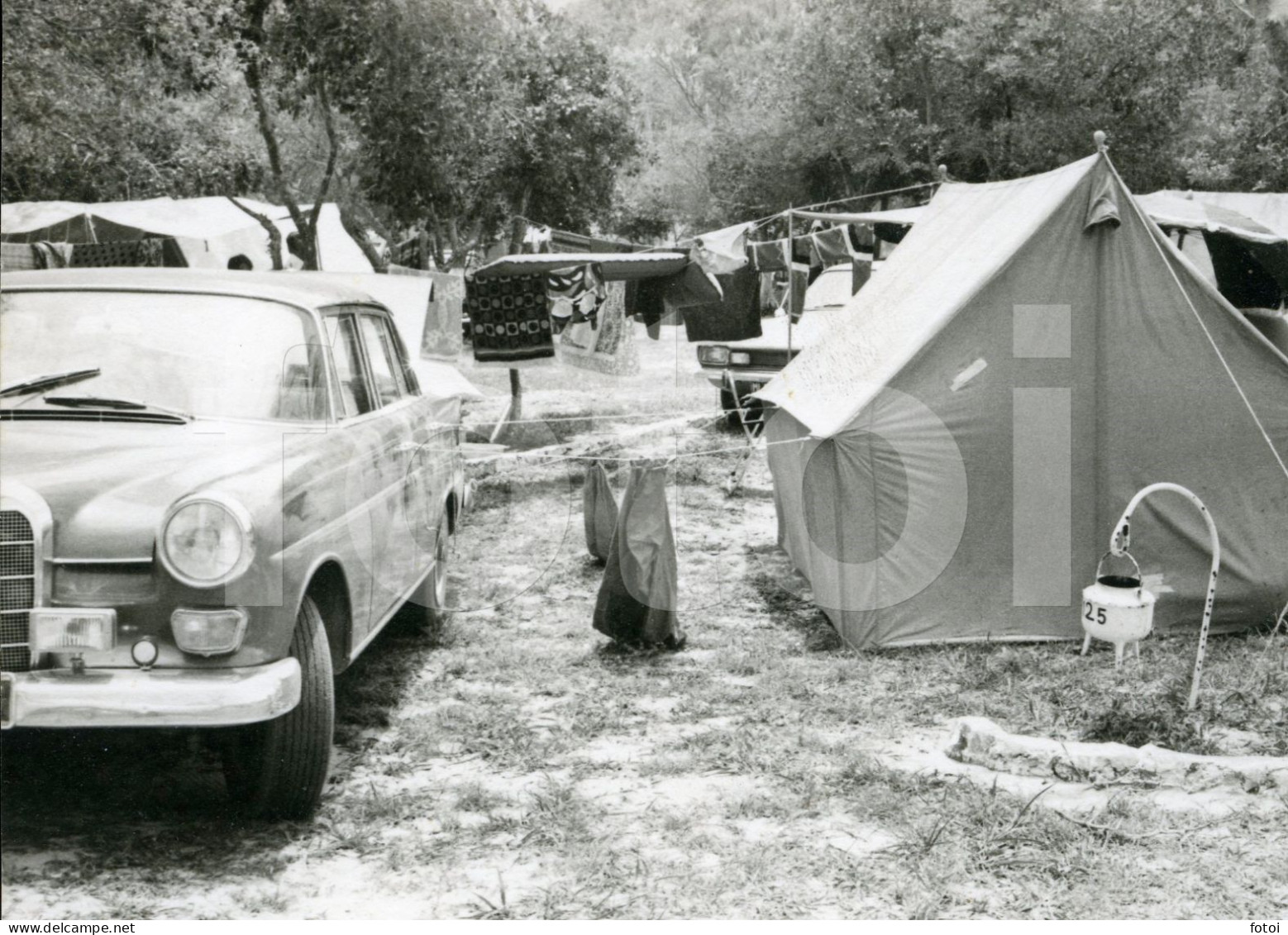2 PHOTOS SET 1973 ORIGINAL AMATEUR PHOTO FOTO MERCEDES FORD CAPRI CAMPING  MOZAMBIQUE MOÇAMBIQUE AFRICA AFRIQUE AT304 - Automobile
