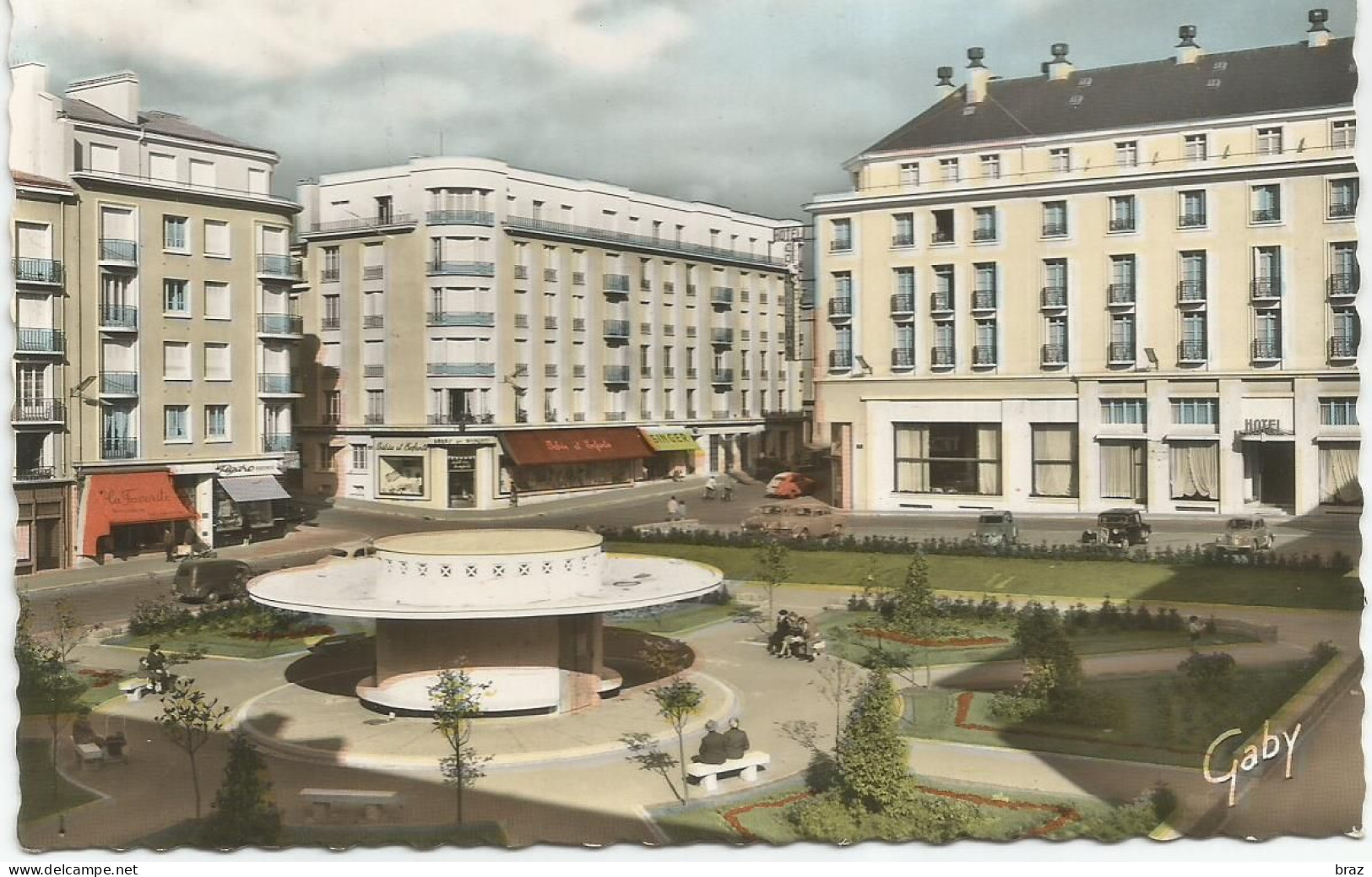 CPSM Brest Place Tour D'auvergne Hotel Continental - Brest