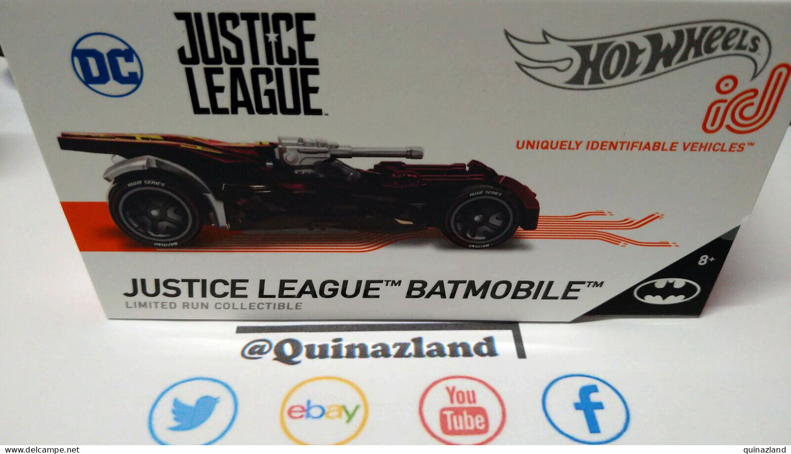 Hot Wheels ID Justice League Batmobile Batman (ng103) - HotWheels