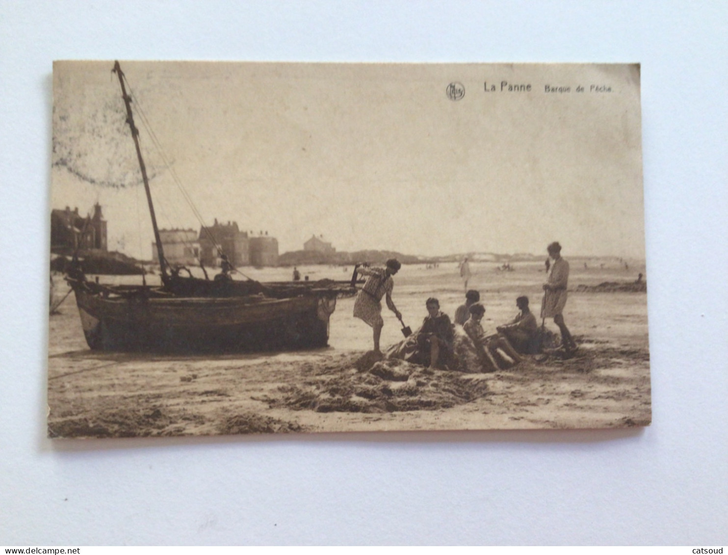 Carte Postale Ancienne (1932) La Panne Barque De Pêche - De Panne