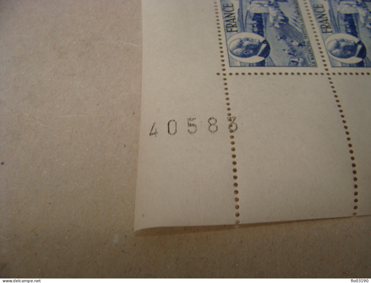 N° 607 En Feuille  De  25 Timbres Entières Neuves - Feuilles Complètes