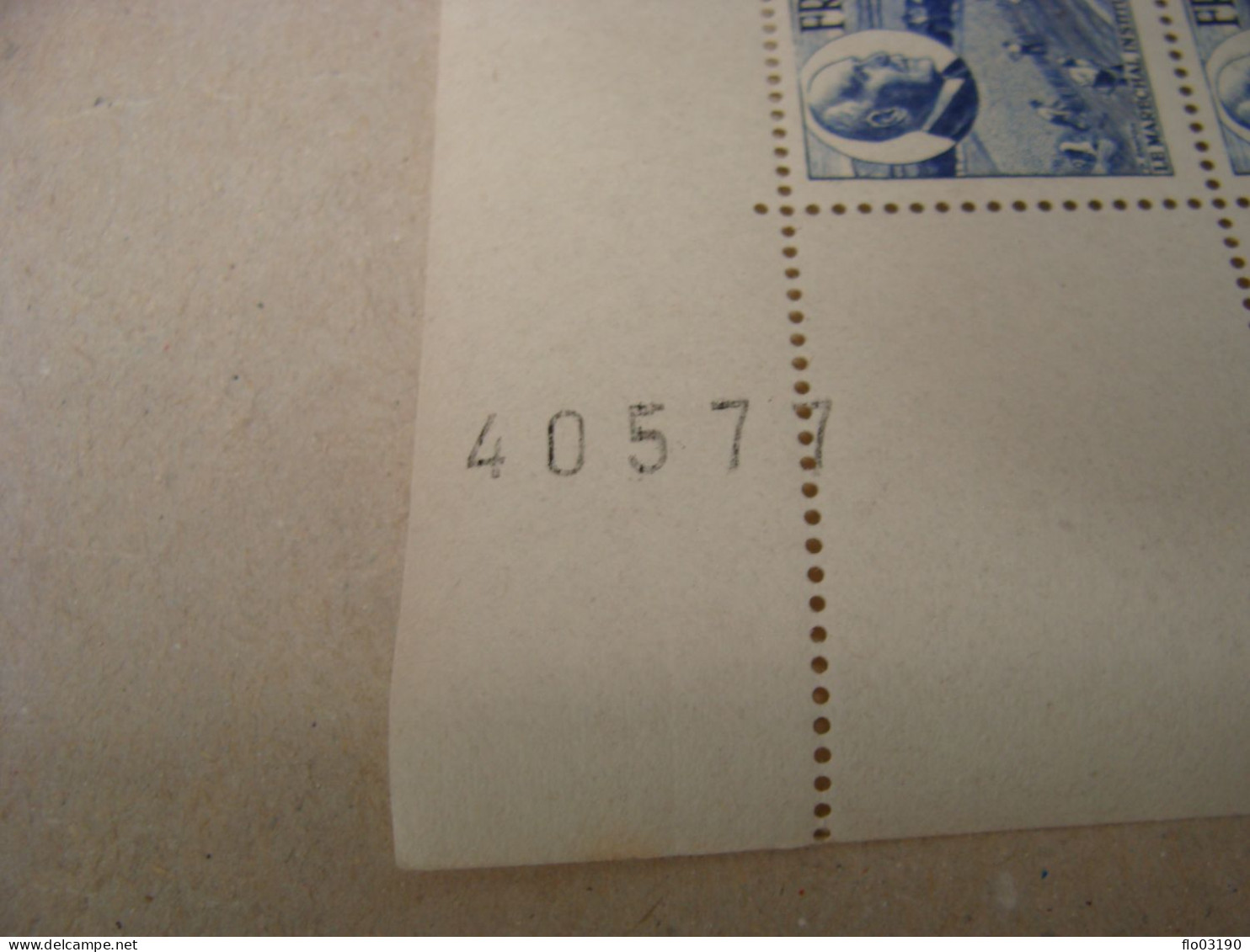 N° 607 En Feuille  De  25 Timbres Entières Neuves - Feuilles Complètes