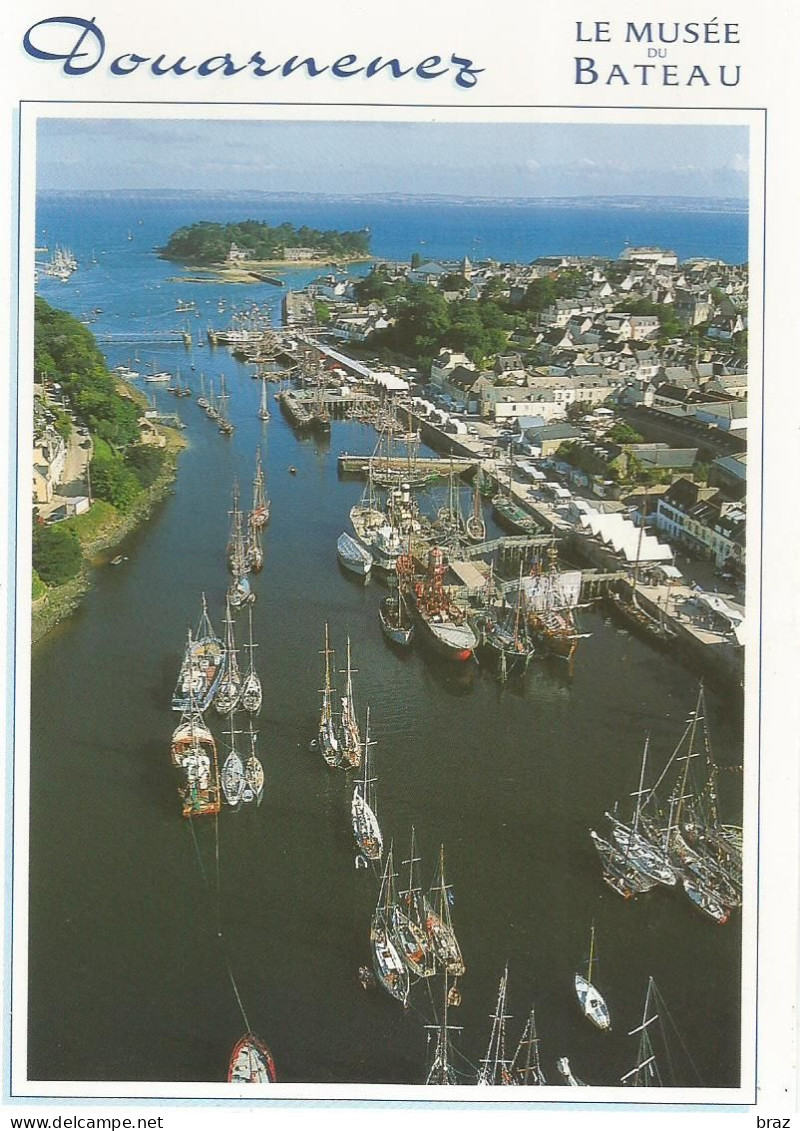 CPM  Douarnenez Musée Du Bateau - Douarnenez