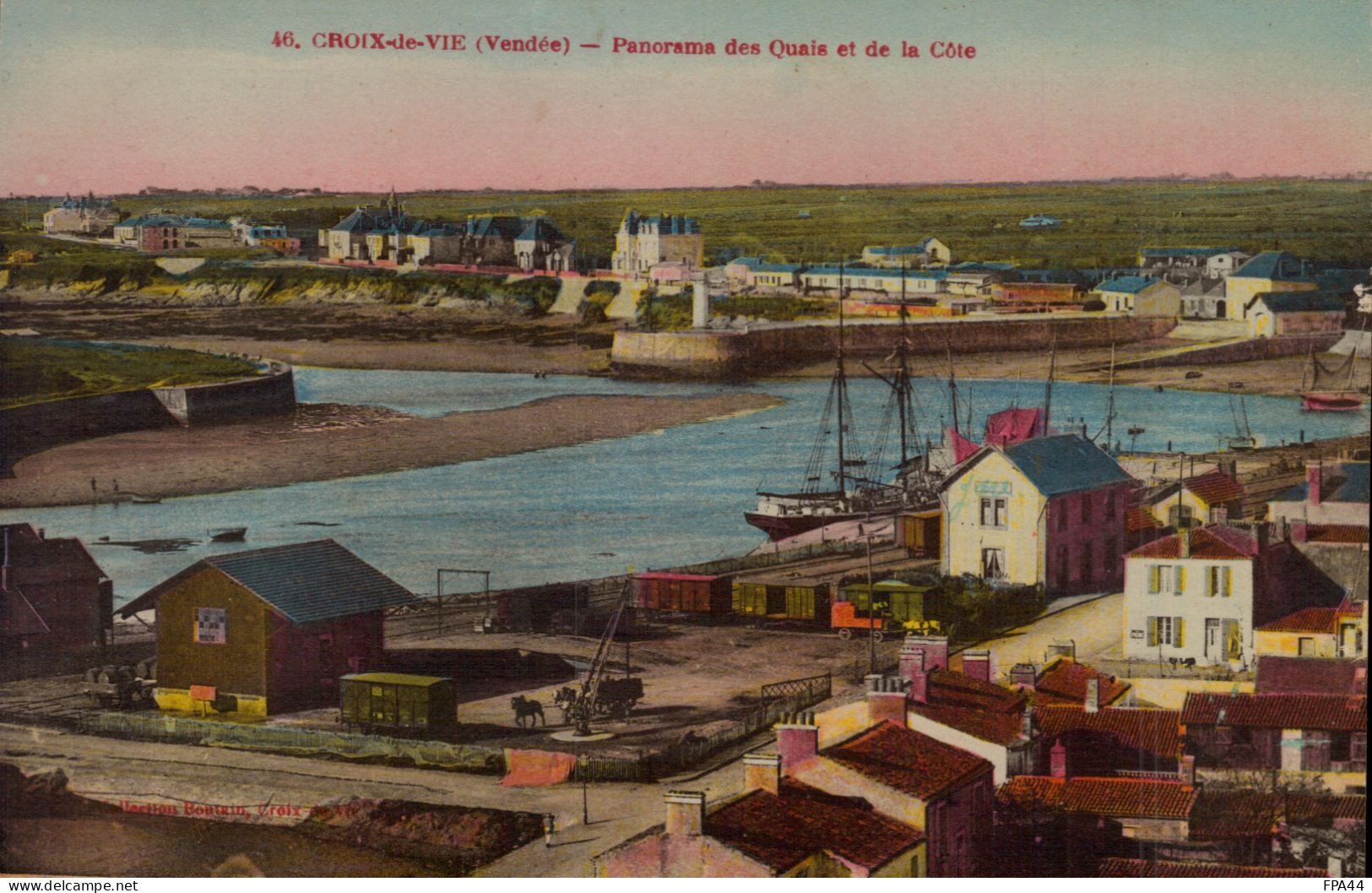 2 CPA SAINT GILLES (Panorama Et Pont Reliant)   Et    CROIX DE VIE (Panorama Des Quais Et De La Côte) 1924 Colorisées - Saint Gilles Croix De Vie