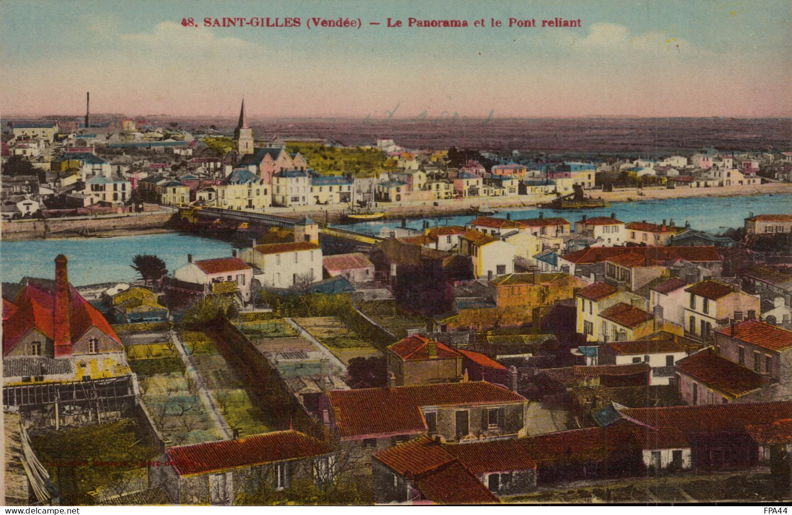 2 CPA SAINT GILLES (Panorama Et Pont Reliant)   Et    CROIX DE VIE (Panorama Des Quais Et De La Côte) 1924 Colorisées - Saint Gilles Croix De Vie