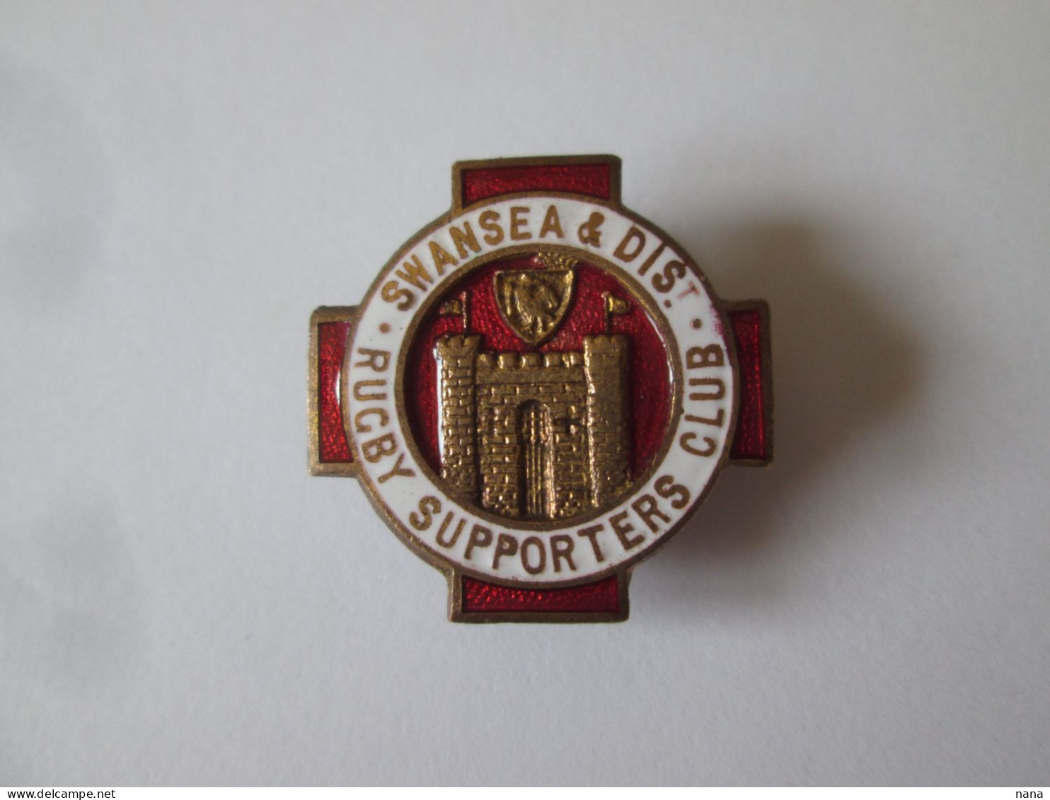 Rare! Rugby Supporters Club-Swansea & Dist.badge From The 1930,size=23 X 23 Mm - Rugby