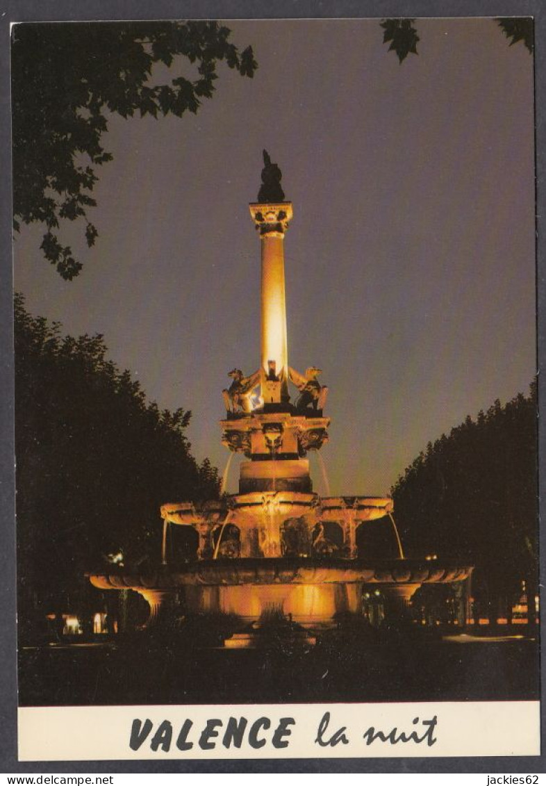 125698/ VALENCE, La Grande Fontaine De Nuit - Valence