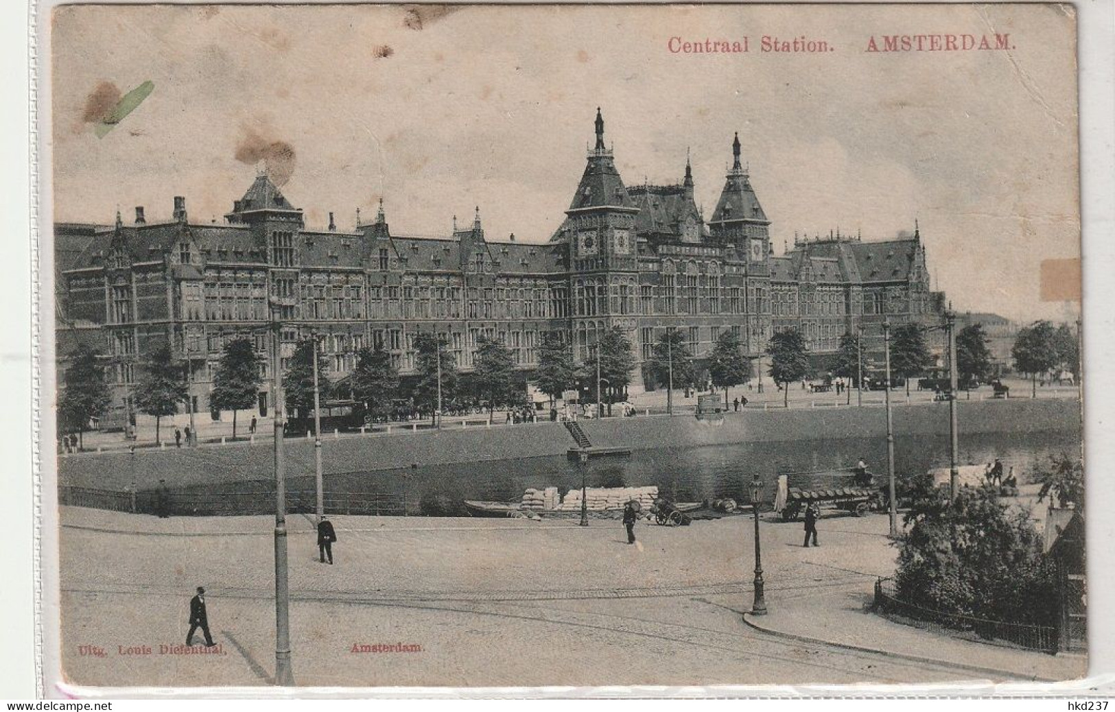 Amsterdam Centraal Station Apart Tonnenvervoer Beladen Dekschuit Levendig Trams    3773 - Amsterdam