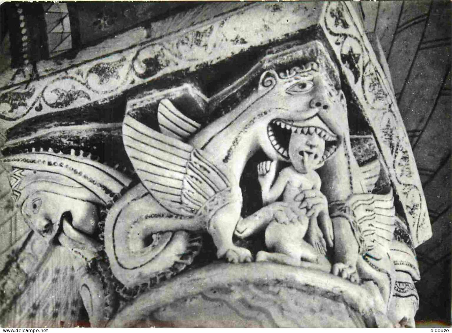 86 - Chauvigny - Intérieur De L'Eglise Saint Pierre - Détail Des Chapiteaux - Dragon Dévorant Une Femme - Art Religieux  - Chauvigny