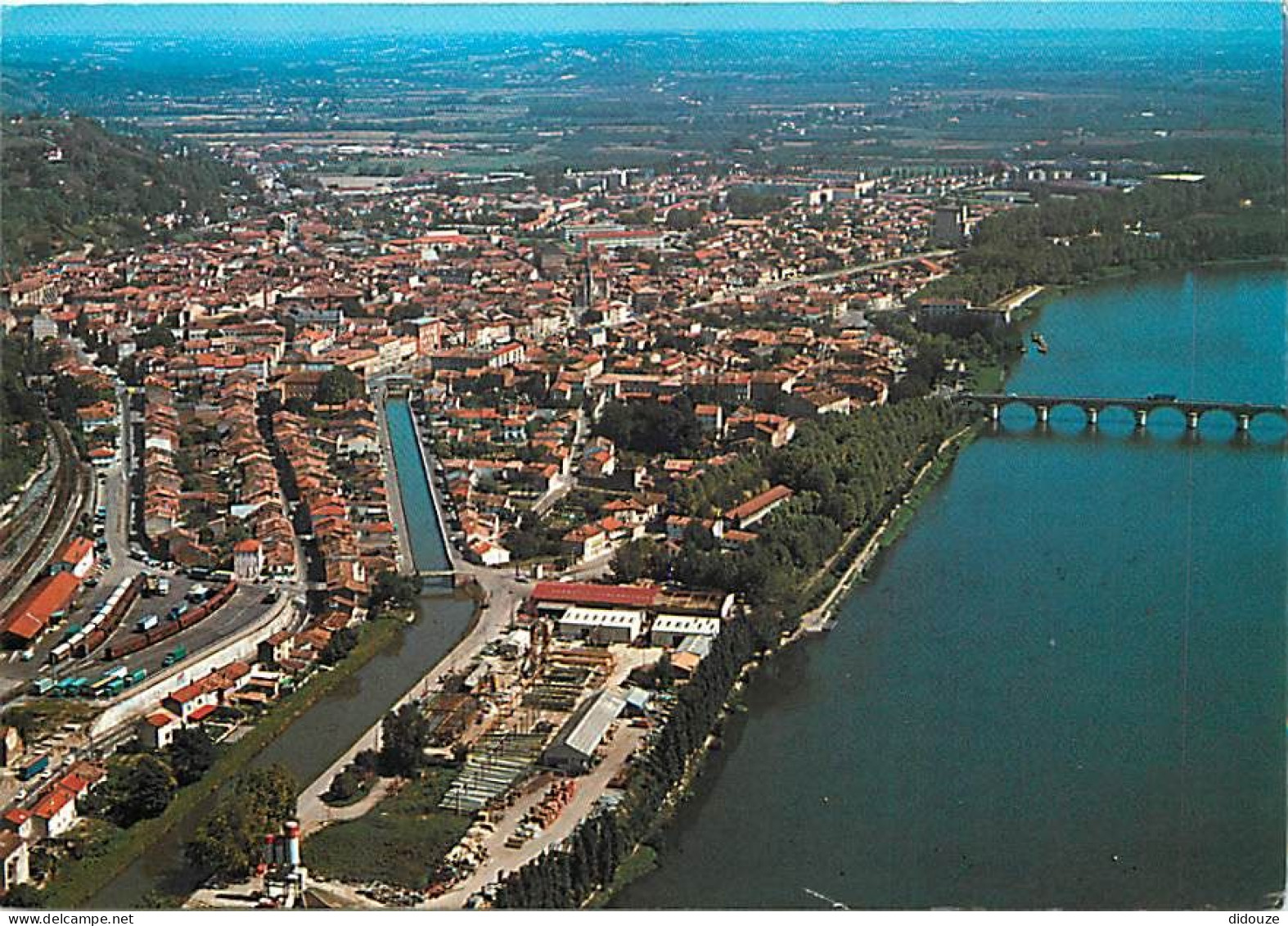 82 - Moissac - Vue Générale Aérienne - Flamme Postale De Moissac - CPM - Voir Scans Recto-Verso - Moissac