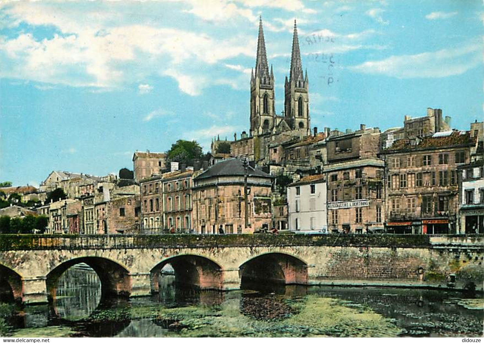 79 - Niort - Le Vieux Pont Et L'Eglise Saint André - CPM - Voir Scans Recto-Verso - Niort