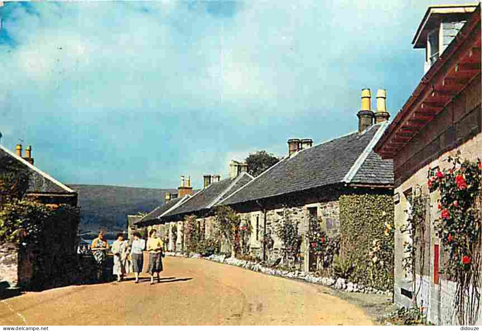 Ecosse - Luss Village - Luch Lomond - Dunbartonshire - CPM - Voir Scans Recto-Verso - Autres & Non Classés