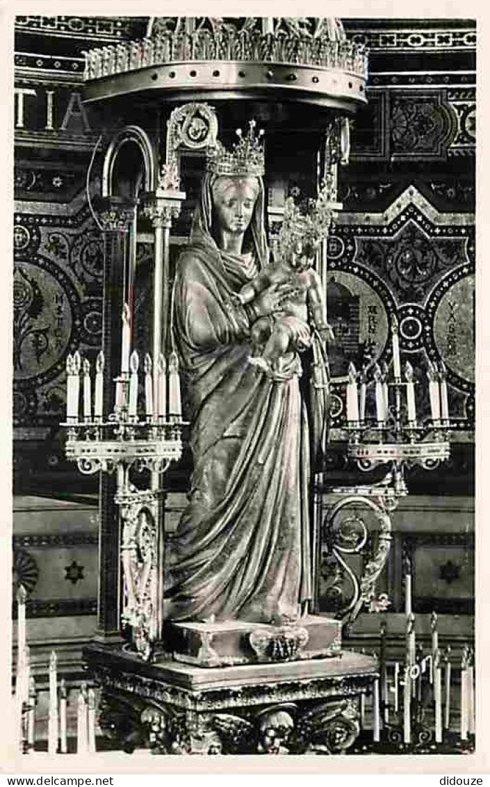 Art - Art Religieux - Marseille - N D De La Garde - La Statue D'Argent - CPM - Voir Scans Recto-Verso - Quadri, Vetrate E Statue