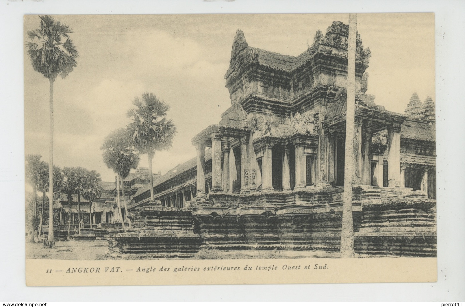 ASIE - CAMBODGE - ANGKOR VAT - Angle Des Galeries Extérieures Du Temple Ouest Et Sud - Cambodge