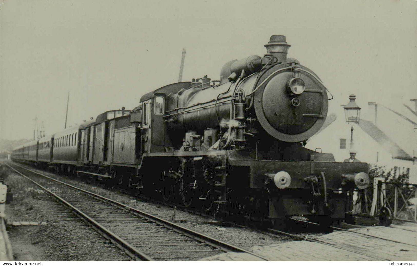 Locomotive 762, Ex 4662 - Photo L. Hermann, Ostende - Treinen
