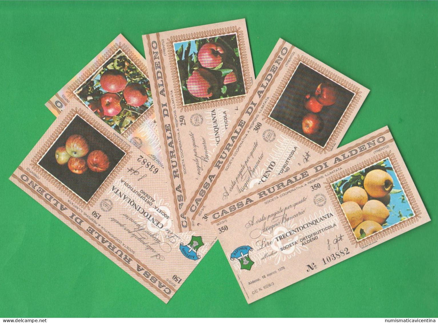 Trento Aldeno Cassa Rurale 5 Miniassegni 1978 Da 150 200 250 300 350 Lire Mele Apples Pommes - [10] Scheck Und Mini-Scheck